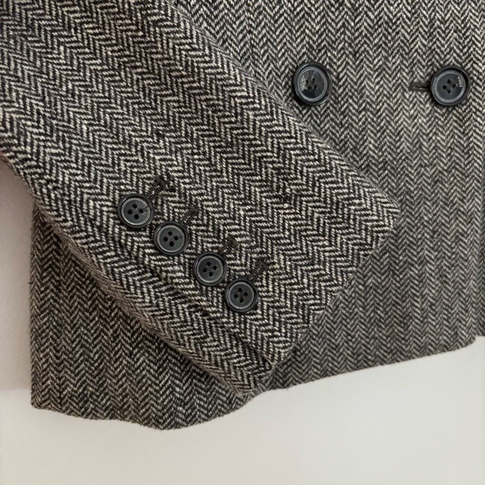 TALBOTS | Gray Tweed Wool Herringbone Double Breasted Blazer Jacket | Size 2P - Picture 4 of 6